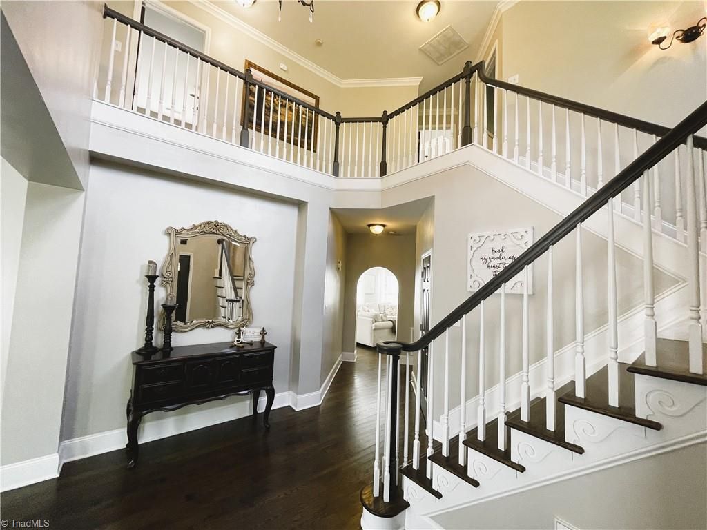 Photo of 6050 Charring Drive, Kernersville, NC 27284 (MLS # 1214501)