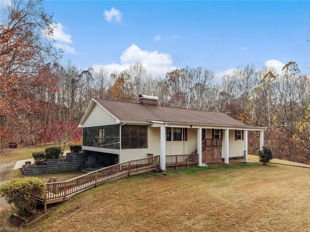 Photo of 196 Jarrell Road, Reidsville, NC 27320 (MLS # 1203389)