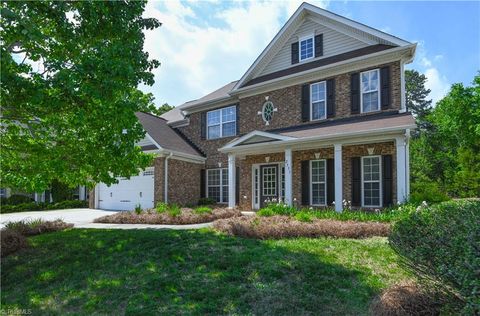 Townhouse For Sale - 2331 Mill Lane<br/> High Point, NC 27265
