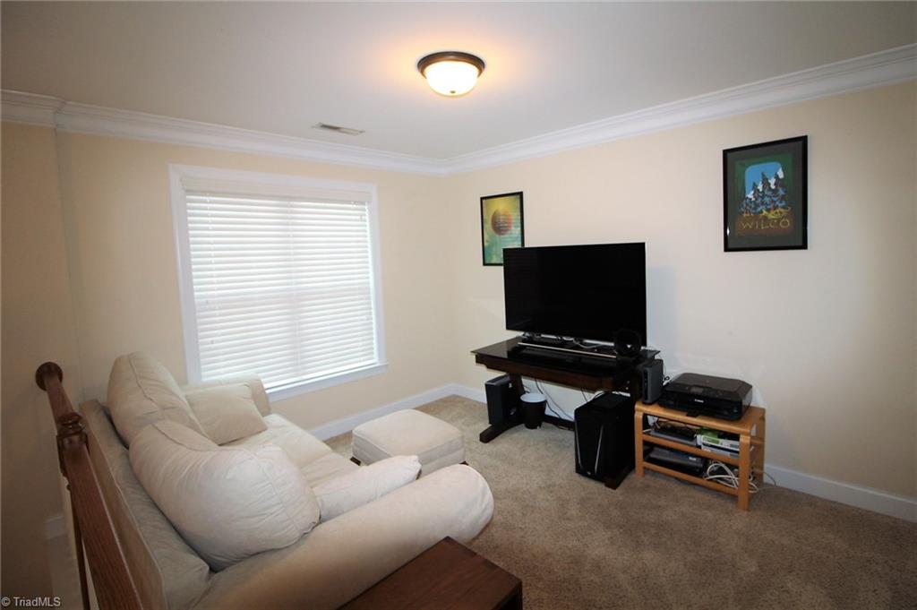 Photo 12 of 27 of 5004 Wyngate Village Drive townhome