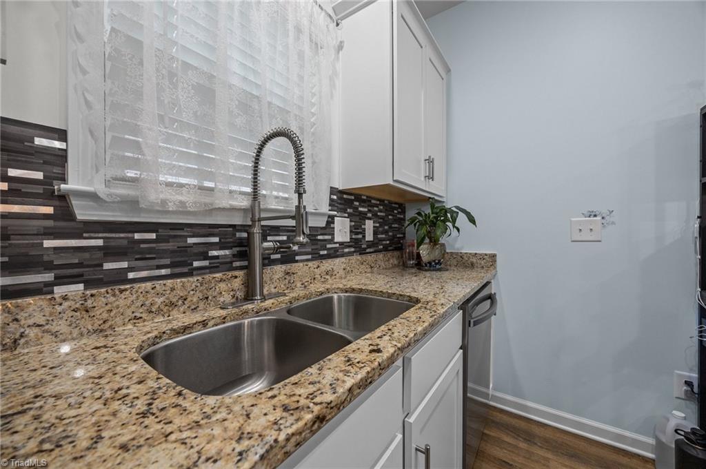 817 Sagemount Street, Jamestown, North Carolina image 16