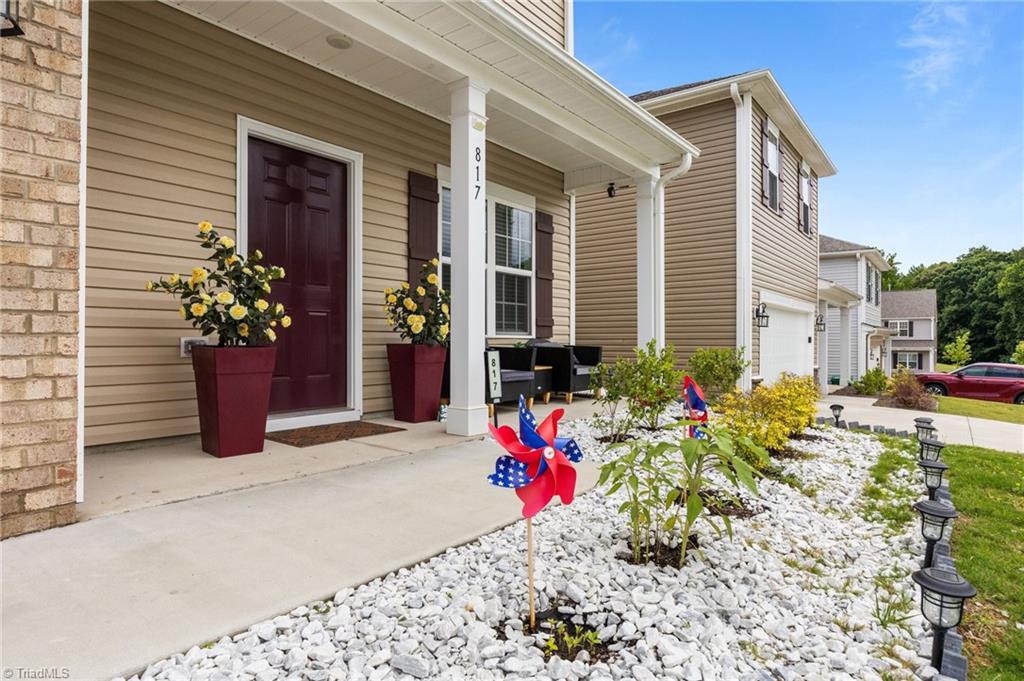 817 Sagemount Street, Jamestown, North Carolina image 2
