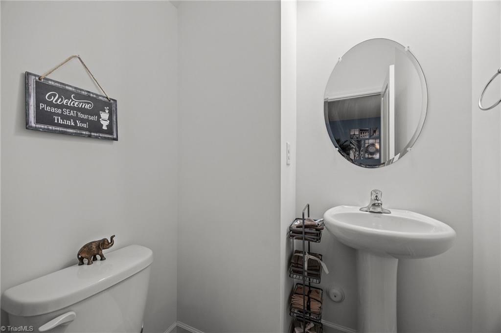817 Sagemount Street, Jamestown, North Carolina image 17