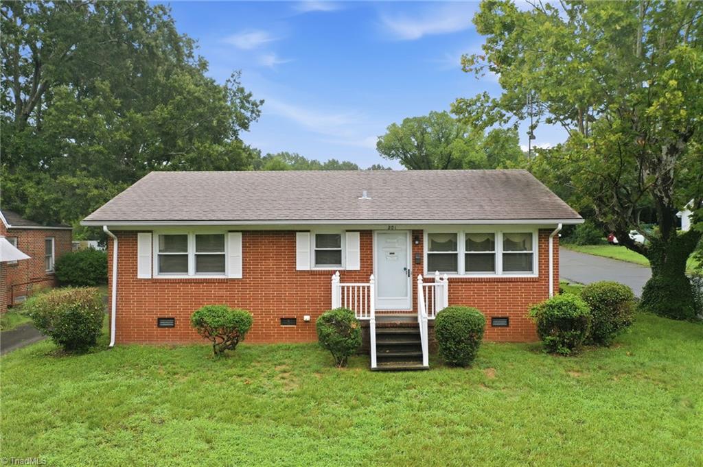 201 Rolling Road, Burlington, NC, 27217