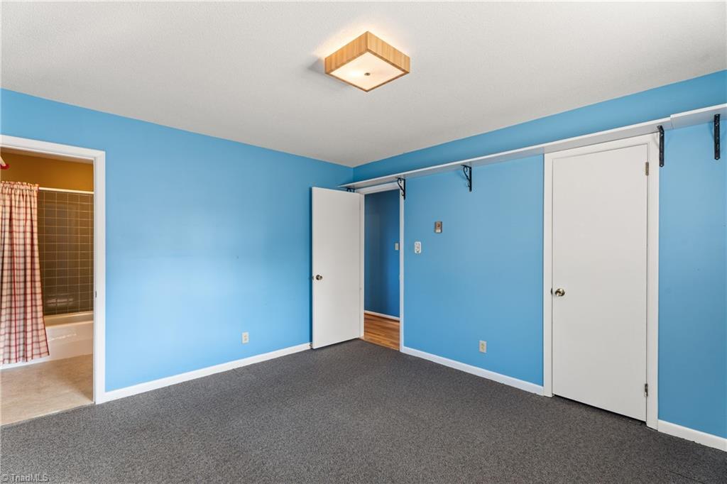 Kernersville, North Carolina 27284, United States, 3 Bedrooms Bedrooms, ,2 BathroomsBathrooms,Residential,Pending,216818