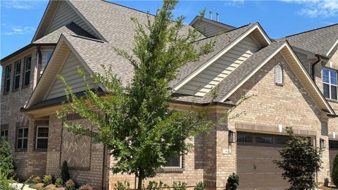 Townhouse For Sale - 1040 Beechcraft Drive<br/> Mebane, NC 27302