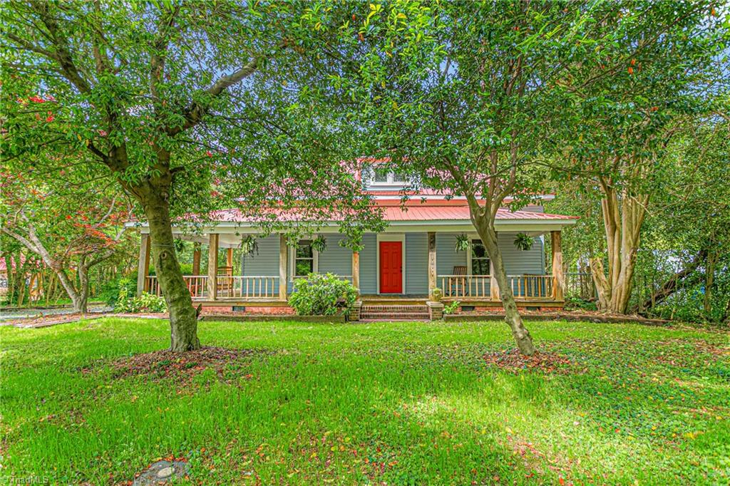 429 N Asheboro Street, Liberty, North Carolina image 1