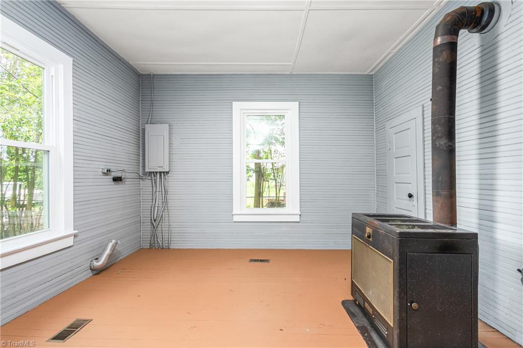 429 N Asheboro Street, Liberty, North Carolina image 30