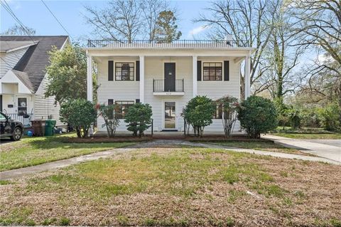 Homes For Sale - 619 Lexington Avenue<br/> High Point, NC 27262