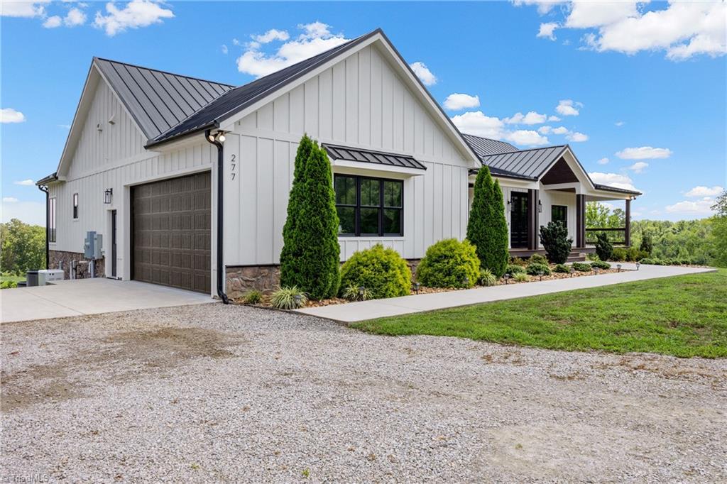 Photo of 277 Crooked Road, Blanch, NC 27212 (MLS # 1229619)
