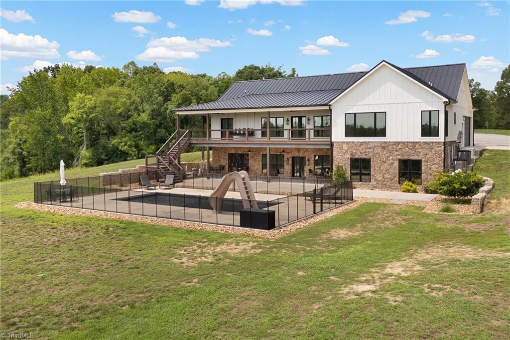 277 Crooked Road, Blanch, NC, 27212