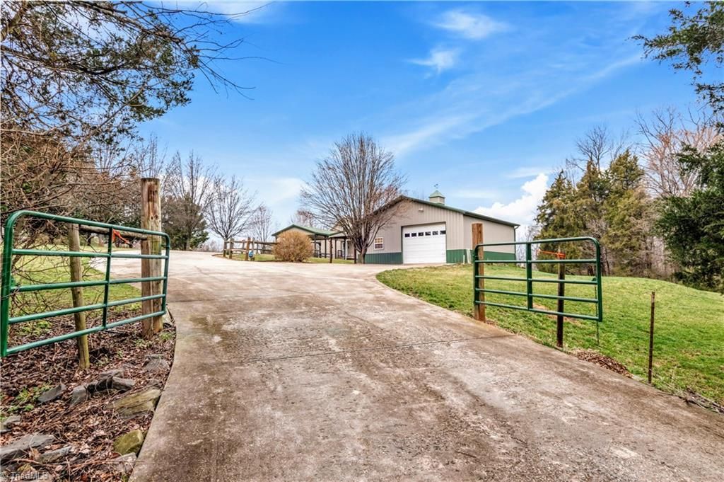 Photo of 1607 Milling Road, Mocksville, NC 27028 (MLS # 1211005)