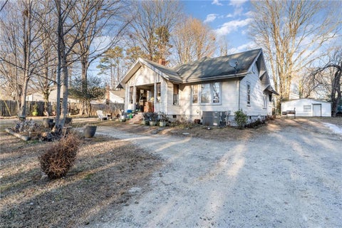 Photo for 844 Cummins Street