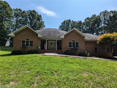 A home in Yadkinville