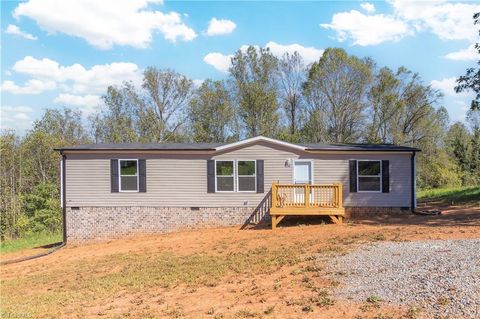 A home in Elkin