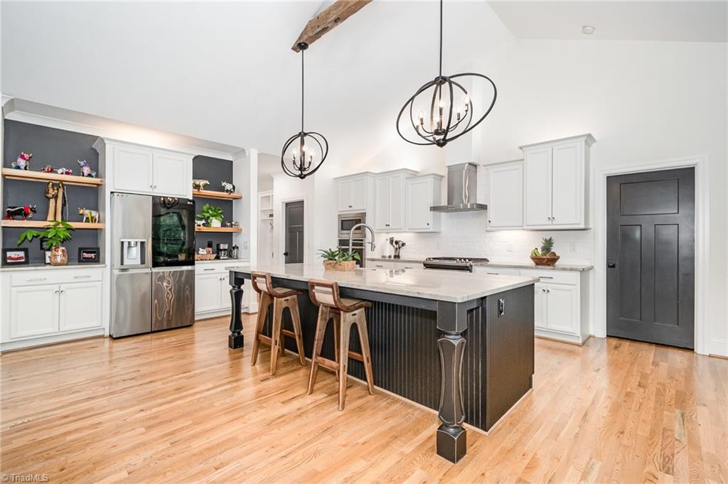 2519 Rivers Edge Road