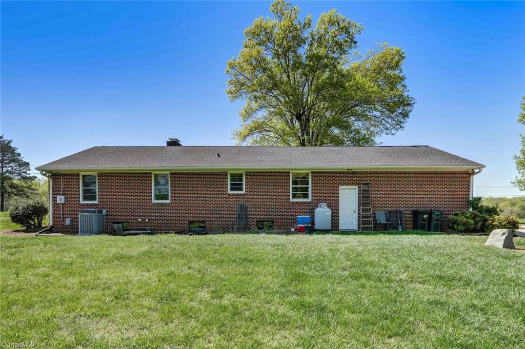 6205 Salem Chapel Road, Walnut Cove, North Carolina image 36