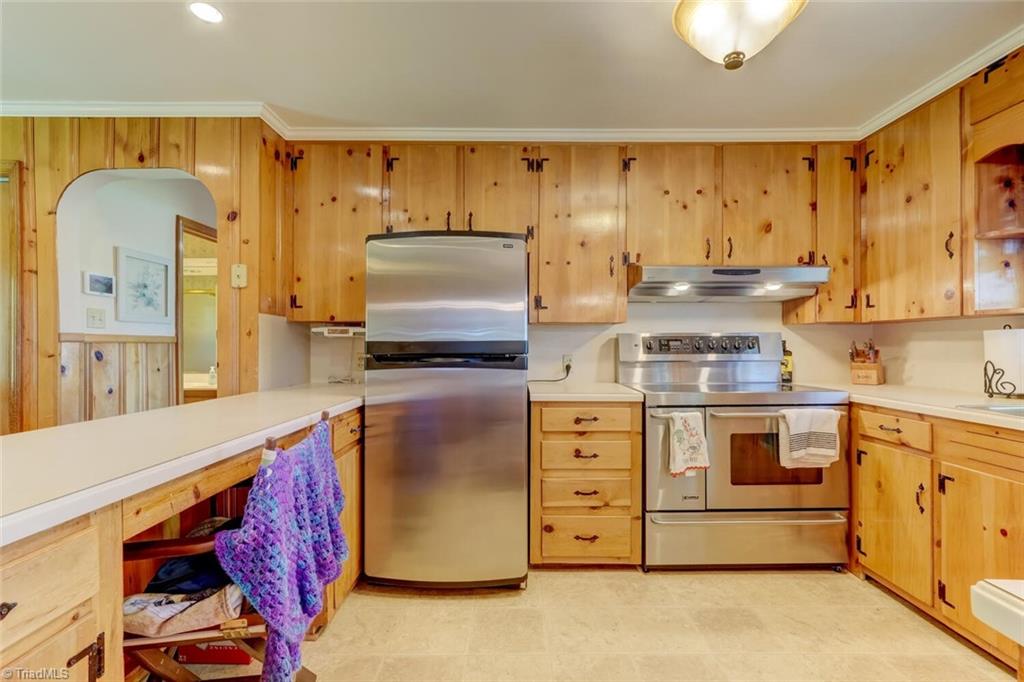 6205 Salem Chapel Road, Walnut Cove, North Carolina image 18