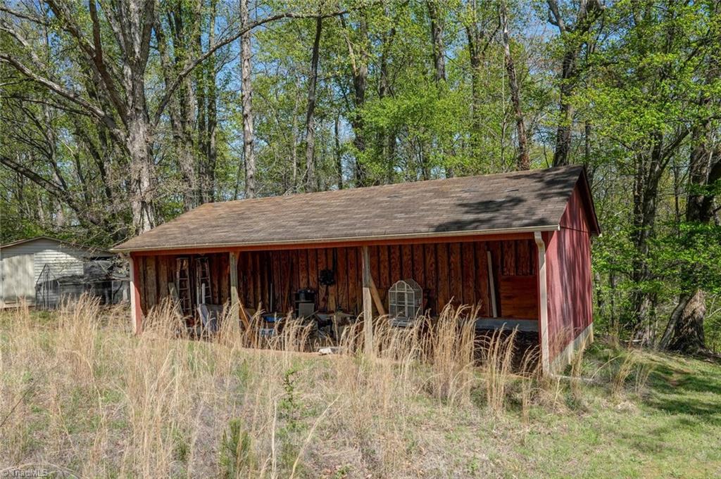 6205 Salem Chapel Road, Walnut Cove, North Carolina image 34