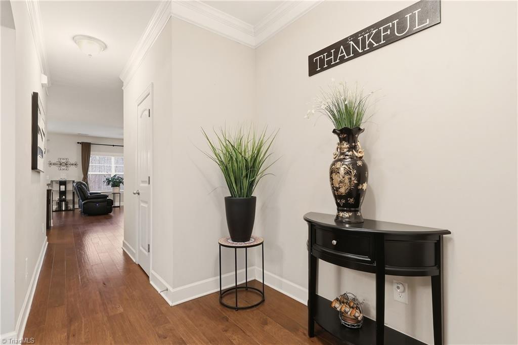 2502 N Tuckers Farm Court