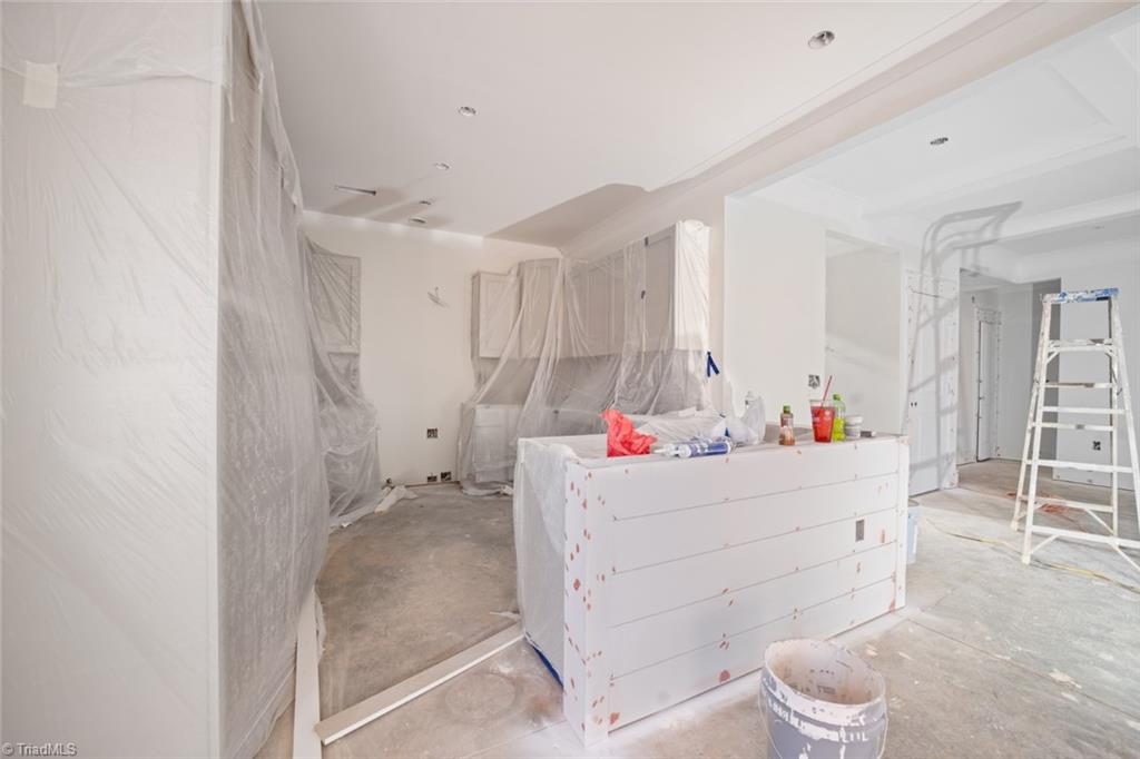 Winston-Salem, North Carolina 27106, United States, 4 Bedrooms Bedrooms, ,4 BathroomsBathrooms,Residential,Active,97357