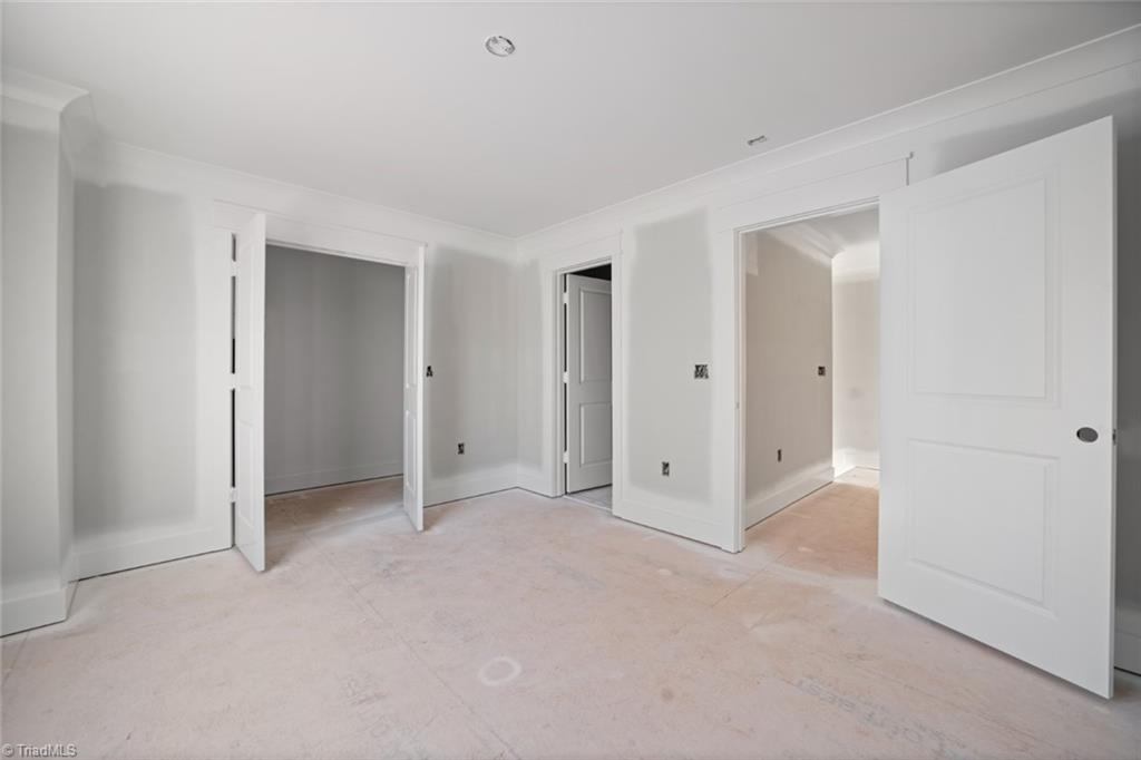 Winston-Salem, North Carolina 27106, United States, 4 Bedrooms Bedrooms, ,4 BathroomsBathrooms,Residential,Active,97357