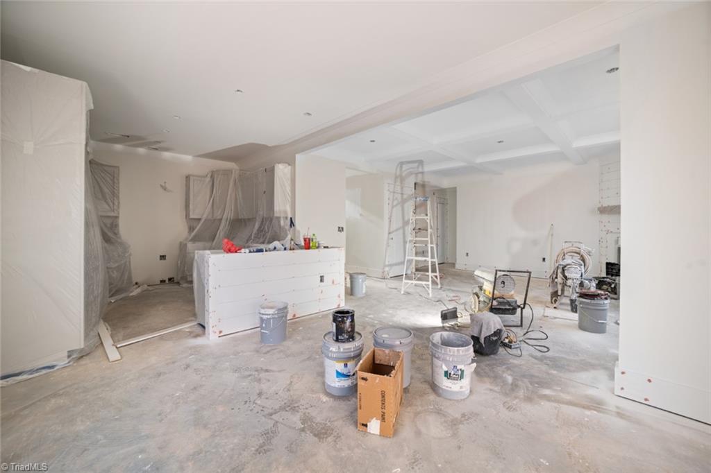 Winston-Salem, North Carolina 27106, United States, 4 Bedrooms Bedrooms, ,4 BathroomsBathrooms,Residential,Active,97357