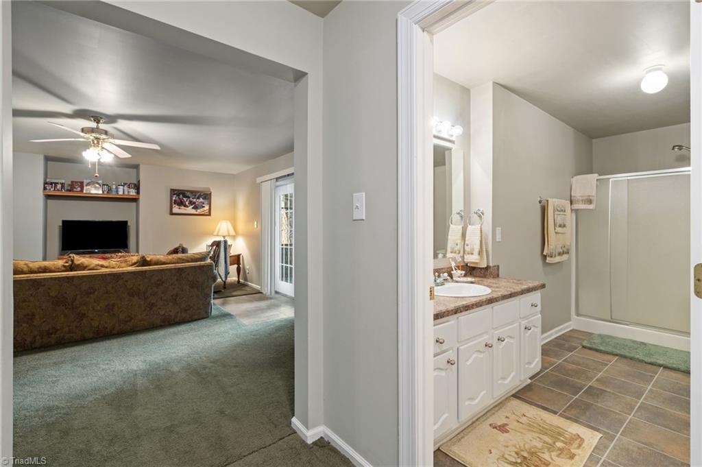 5752 Davis Road, Walkertown, North Carolina image 31