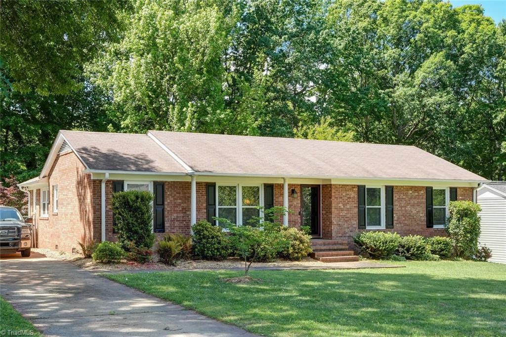 3805 Derbyshire Drive, Greensboro, North Carolina image 2