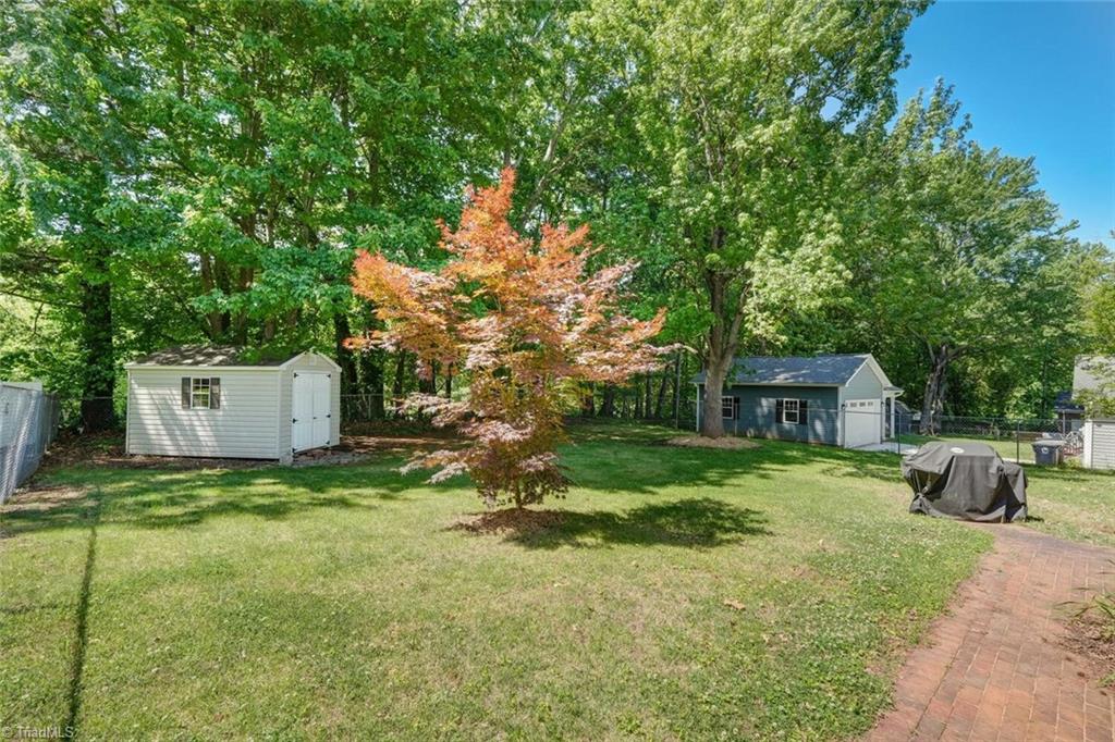 3805 Derbyshire Drive, Greensboro, North Carolina image 21