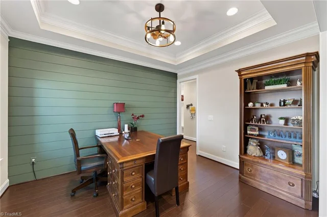 175 Macallan Drive, photo 3 of 50