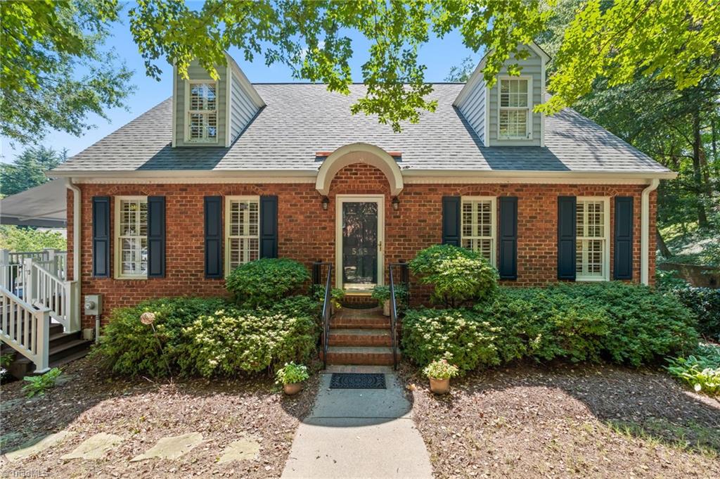 Photo of 518 Tanners Park Court, Winston-Salem, NC 27101 (MLS # 1234245)