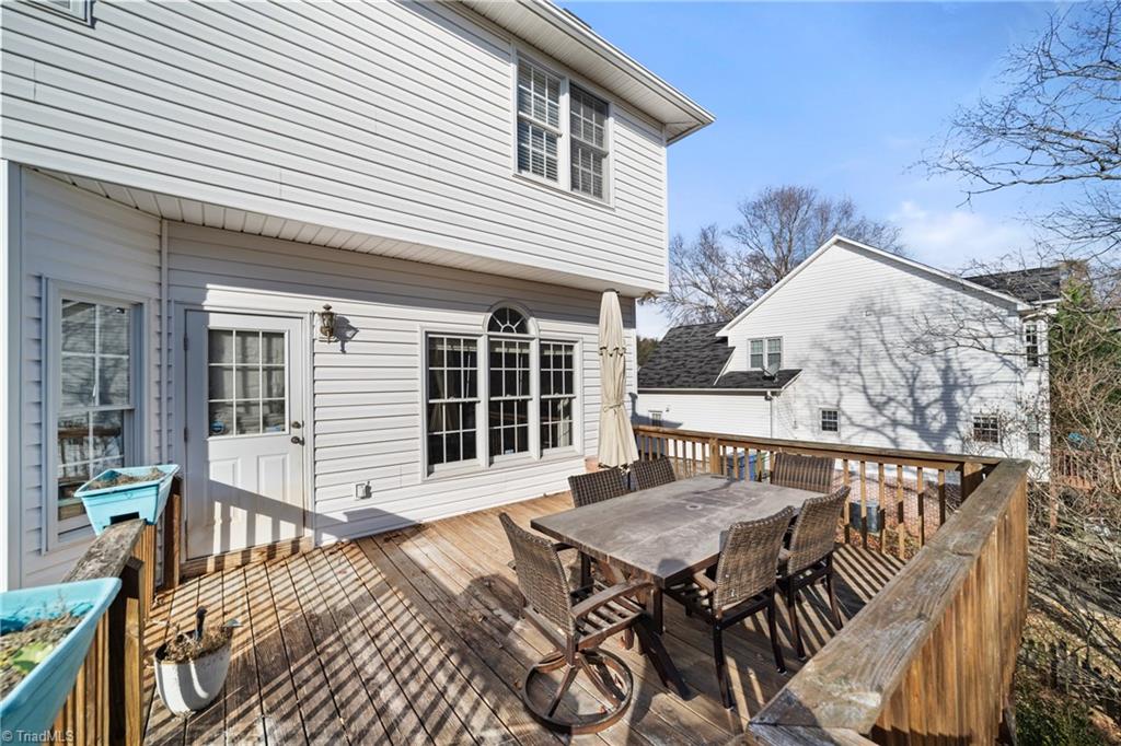 Kernersville, North Carolina 27284, United States, 4 Bedrooms Bedrooms, ,3 BathroomsBathrooms,Residential,Active,246769