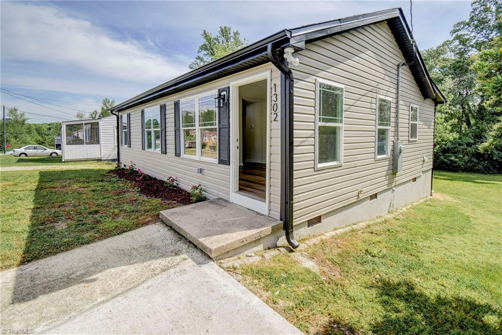 1302 Valley View Street, Greensboro, North Carolina image 4