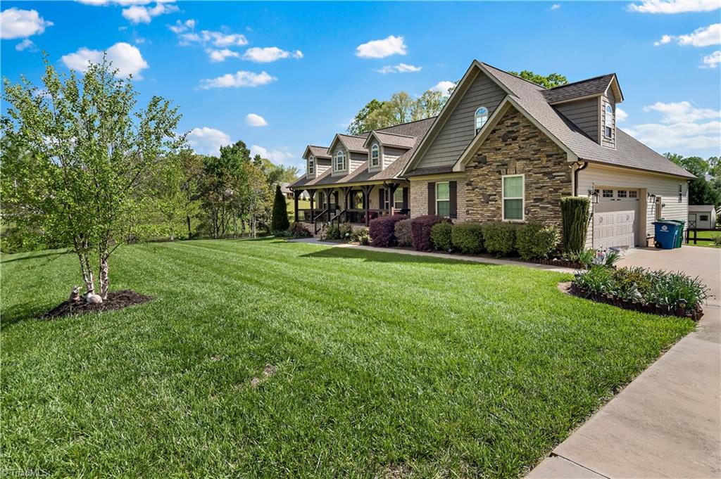 296 Wild Fern Lane, Reidsville, North Carolina image 2