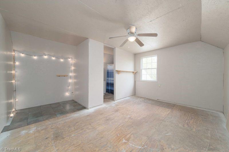 Winston-Salem, North Carolina, 27107, United States, 3 Bedrooms Bedrooms, ,4 BathroomsBathrooms,Residential,Active,2036363