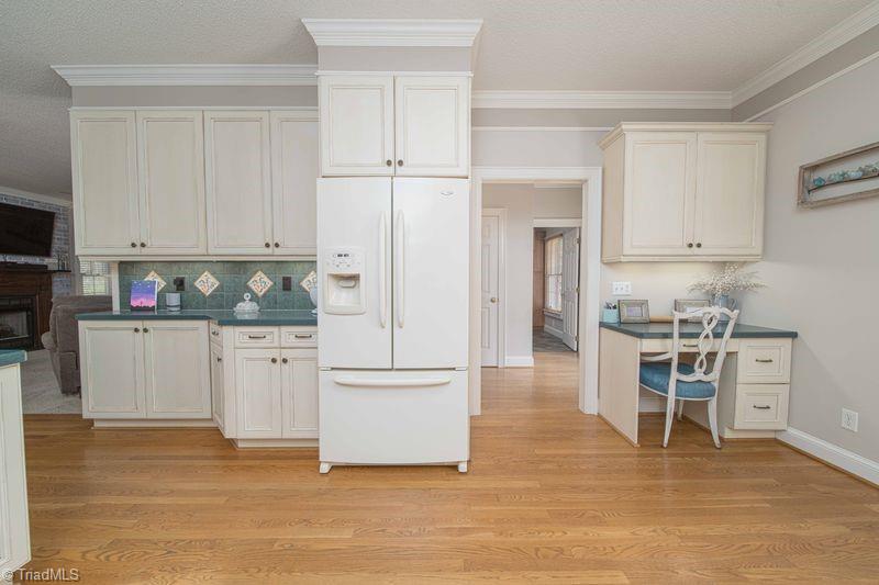 Winston-Salem, North Carolina, 27107, United States, 3 Bedrooms Bedrooms, ,4 BathroomsBathrooms,Residential,Active,2036363