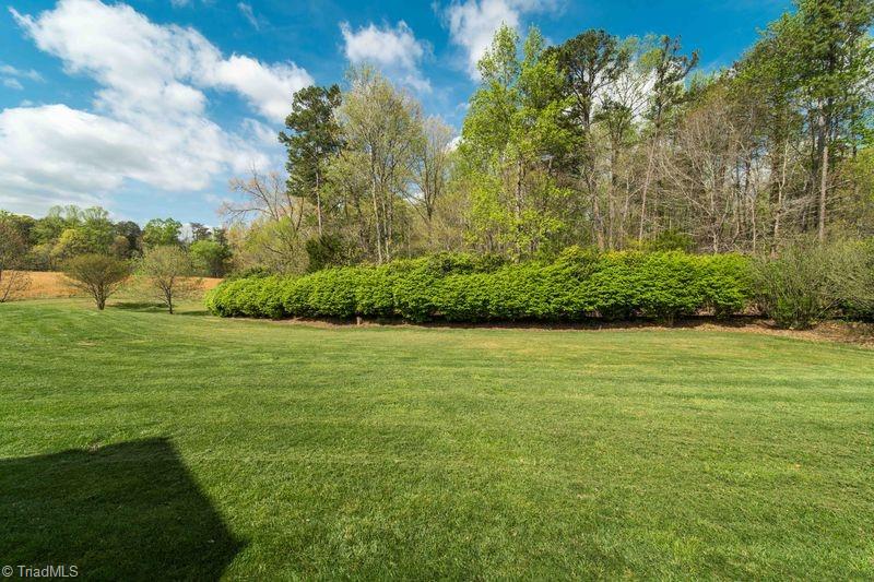 Winston-Salem, North Carolina, 27107, United States, 3 Bedrooms Bedrooms, ,4 BathroomsBathrooms,Residential,Active,2036363