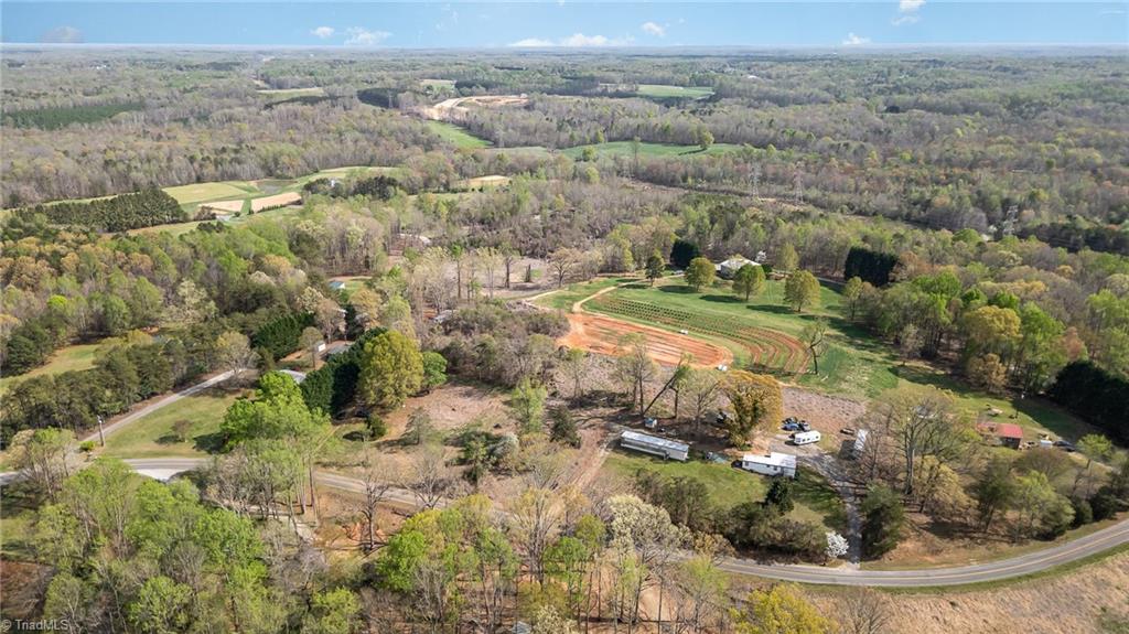 8516 Hudson-james Road, Summerfield, North Carolina image 4
