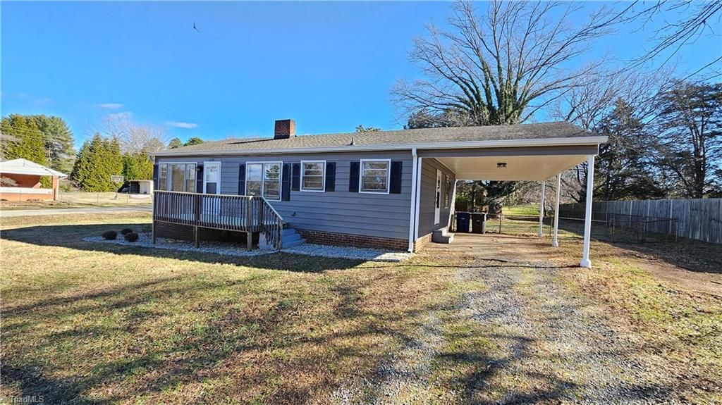 Photo of 325 Stewart Road, Winston-Salem, NC 27107 (MLS # 1206815)