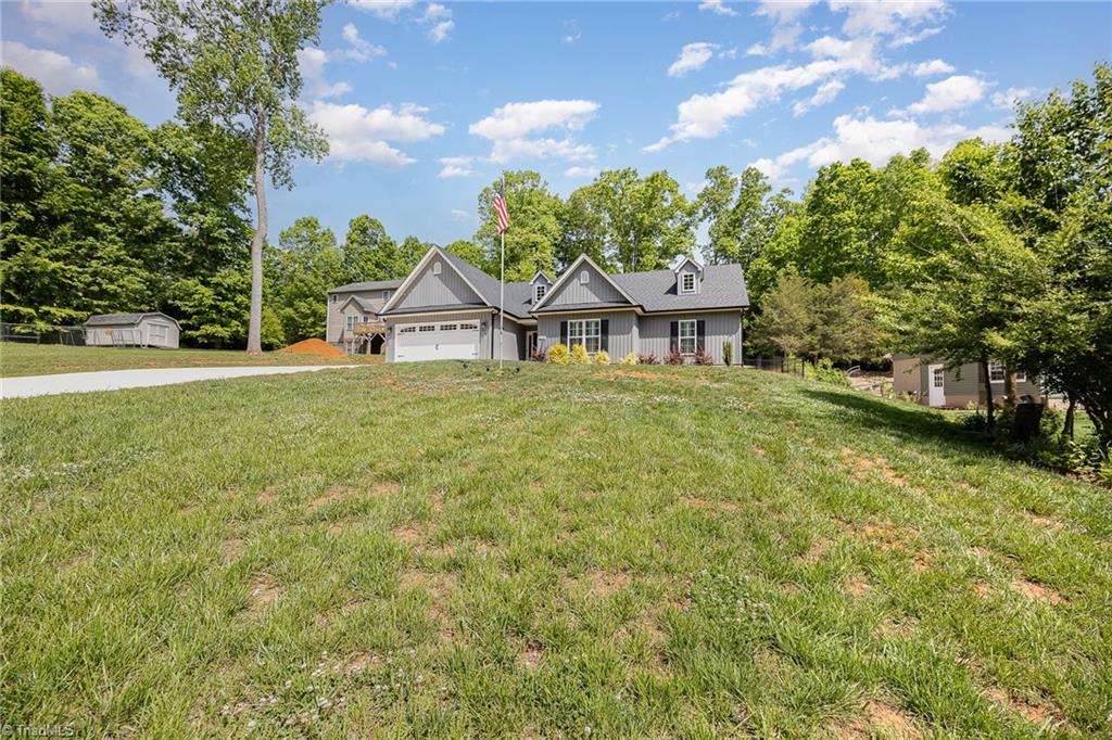 429 Winchester Drive, King, North Carolina image 3