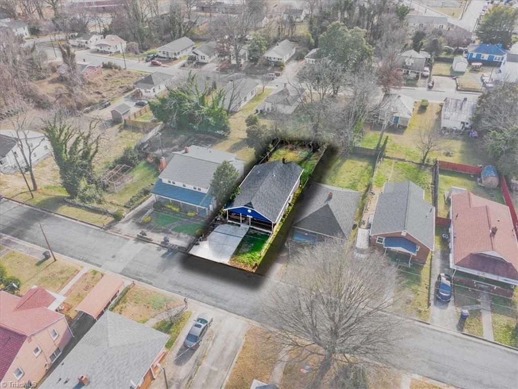 Photo of 434 W 24th Street, Winston-Salem, NC 27105 (MLS # 1206745)