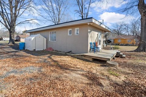 A home in Ruffin