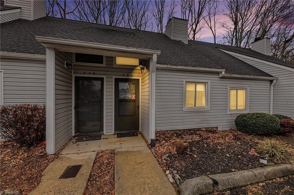 Photo of 574 Brookside Court, Kernersville, NC 27284 (MLS # 1207060)