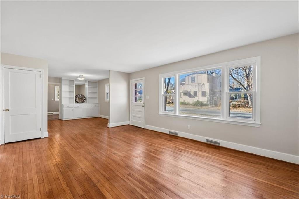 311 Kensington Road, Greensboro, North Carolina image 6