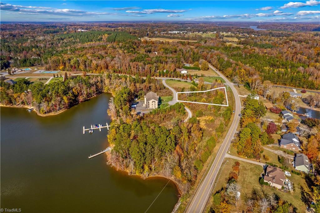 1975 Marina Pointe Road