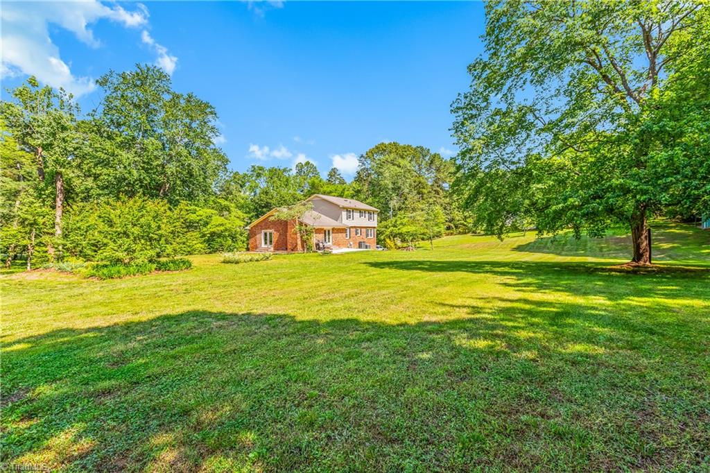 7524 Whitaker Drive, Summerfield, North Carolina image 45