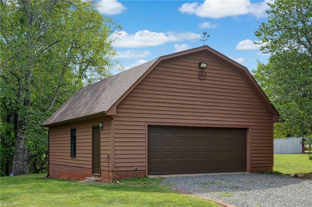Photo of 1203 Brooks Road, Reidsville, NC 27320 (MLS # 1236106)