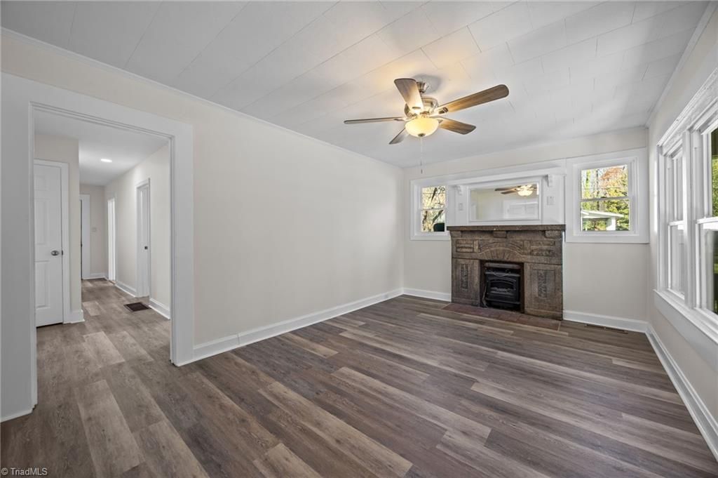 Photo of 427 Wright Street, High Point, NC 27262 (MLS # 1221733)