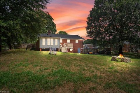 A home in Pfafftown